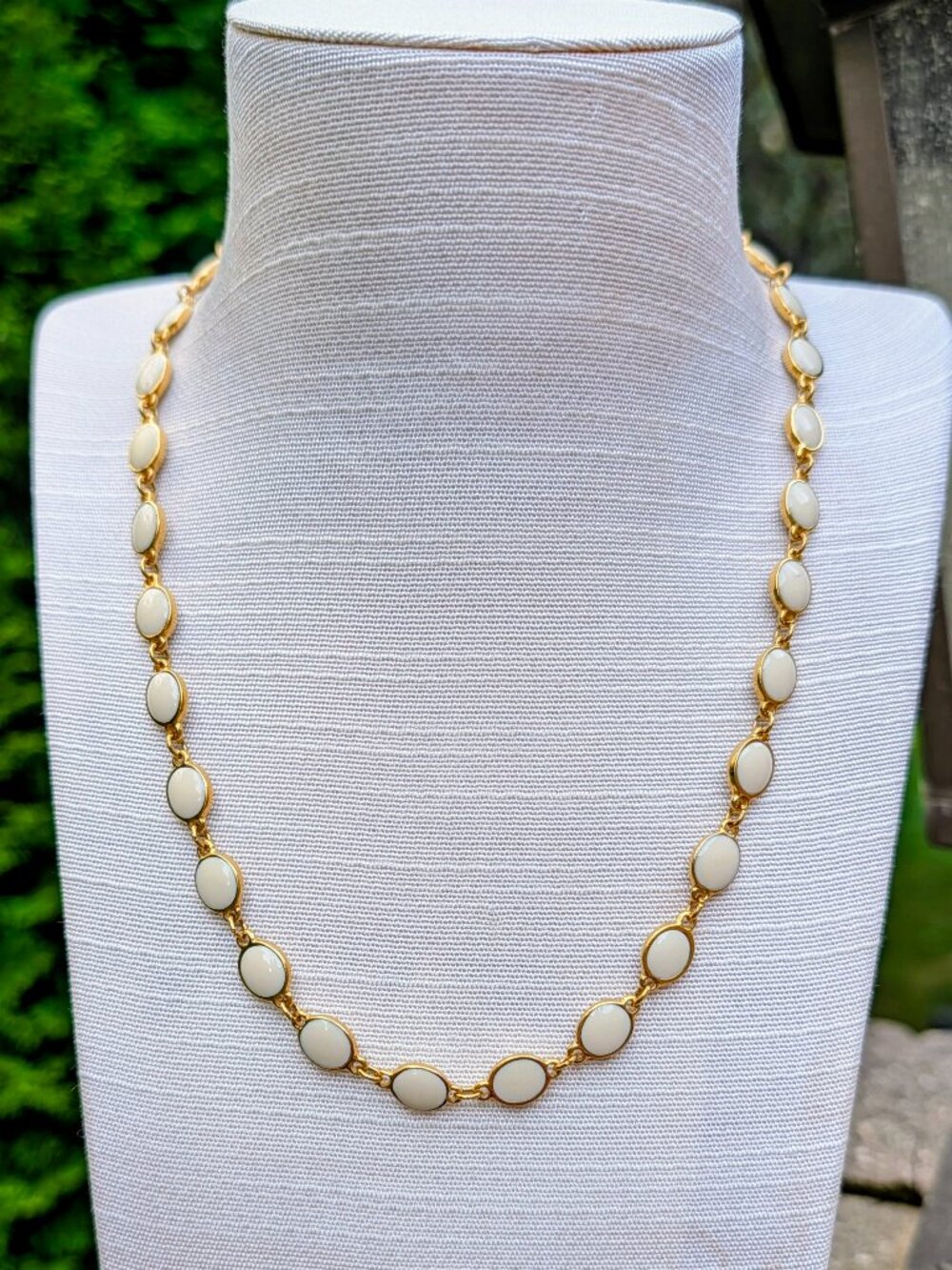 Vintage Gold Tone Cream Enamel Oval Link Chain Necklace